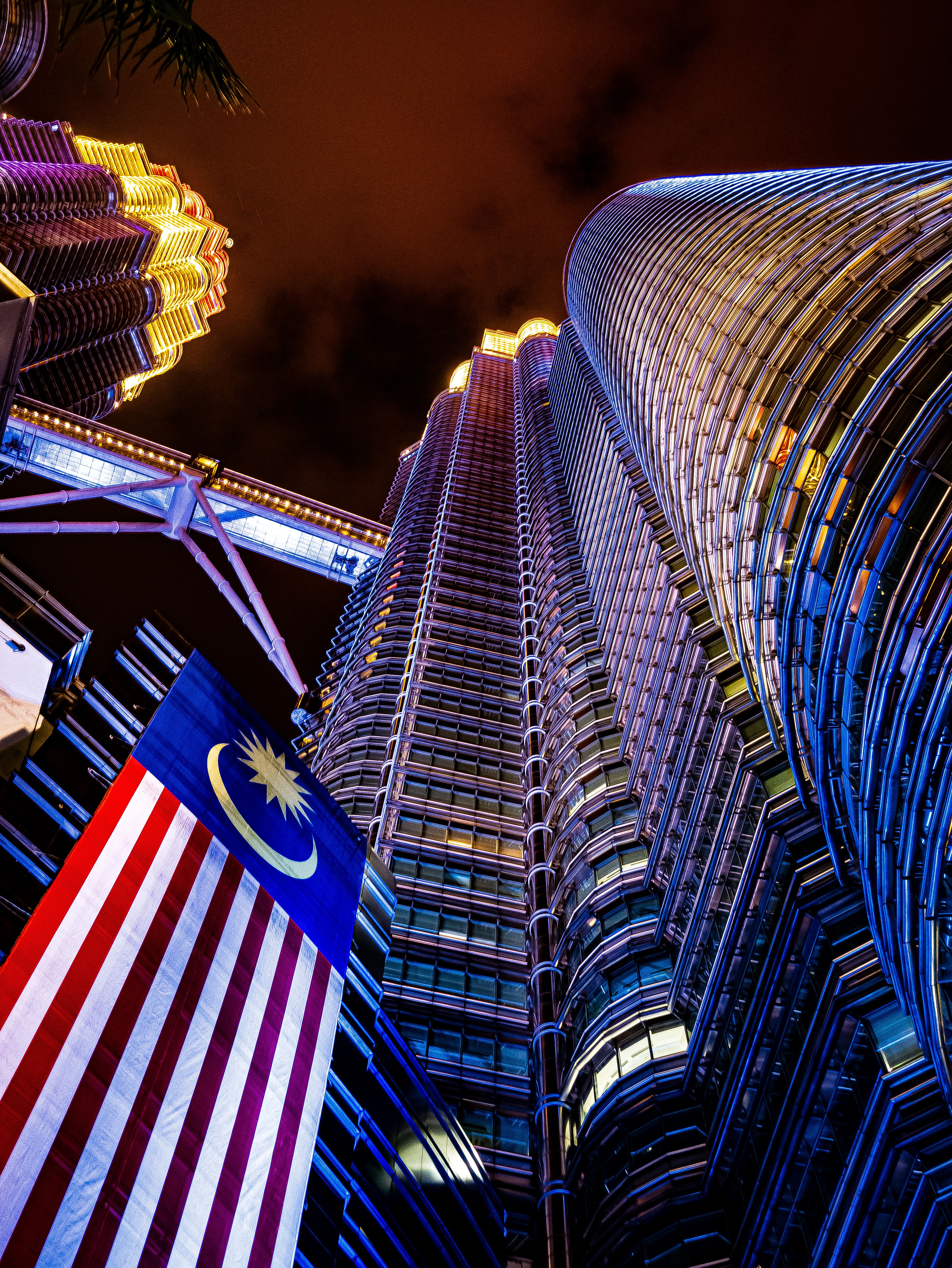 Petronas Twin Towers Kuala Lumpur — Malaysian technology skyline